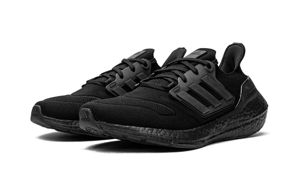 Adidas Ultra Boost 22 ''Triple Black''
