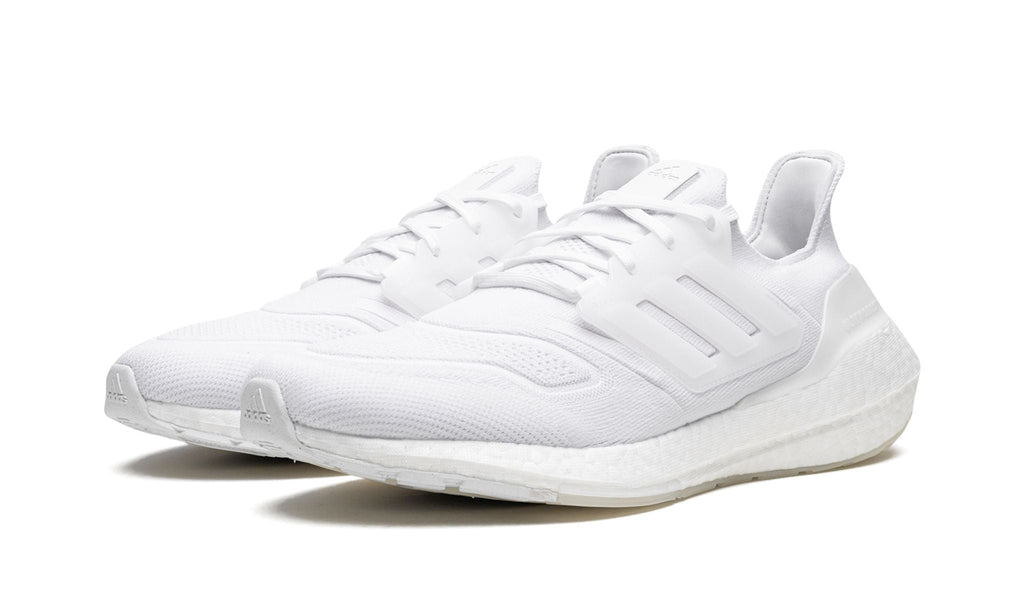 Adidas Ultra Boost 22 ''Triple White''