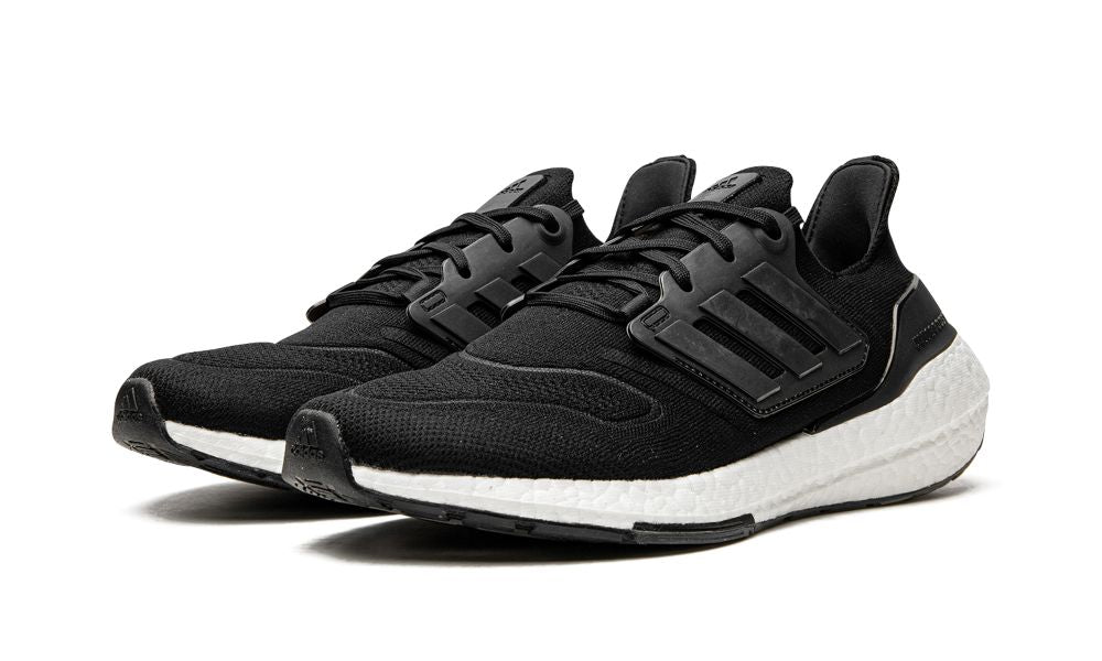 Adidas Ultra Boost 22 ''Black-White''