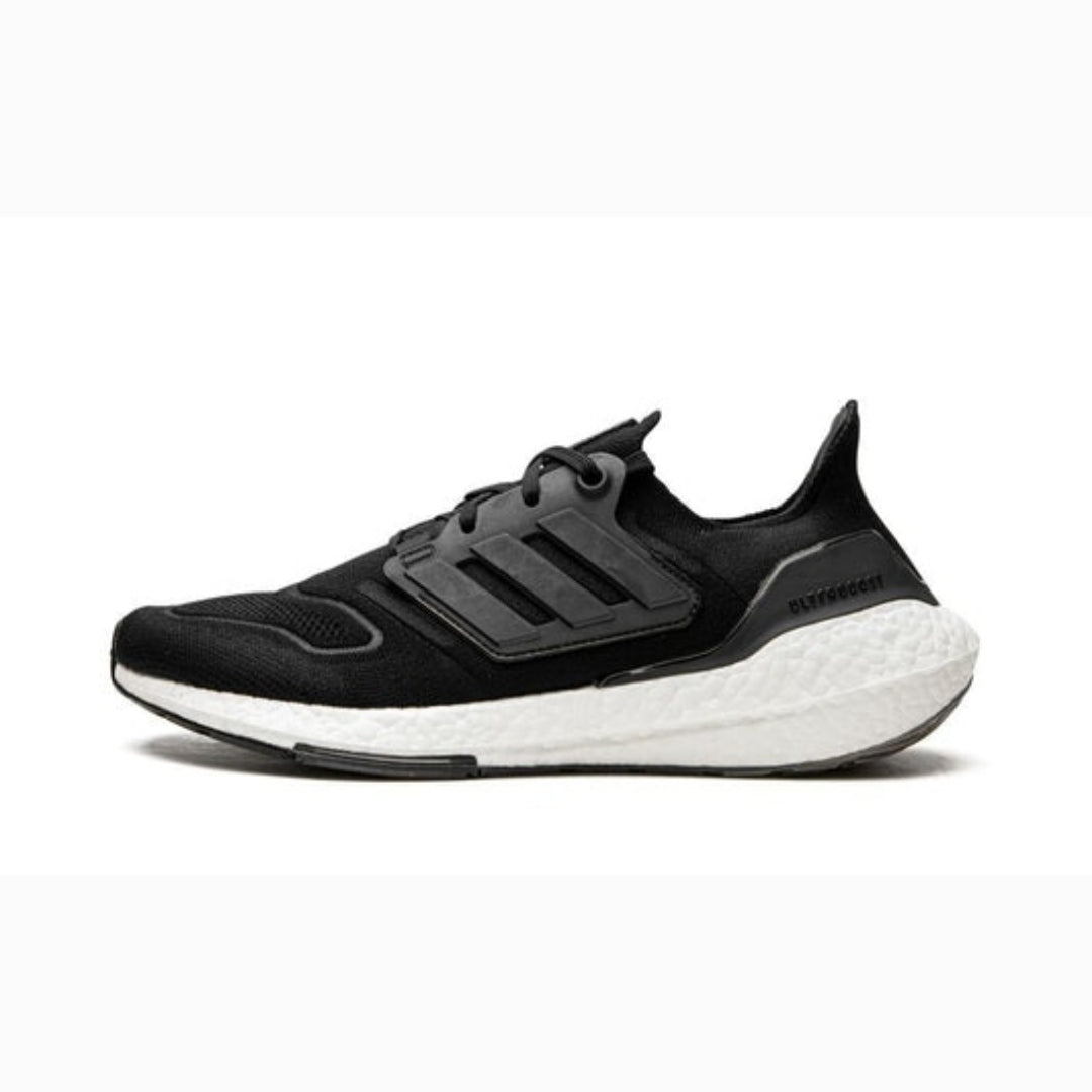 Adidas Ultra Boost 22 ''Black-White''