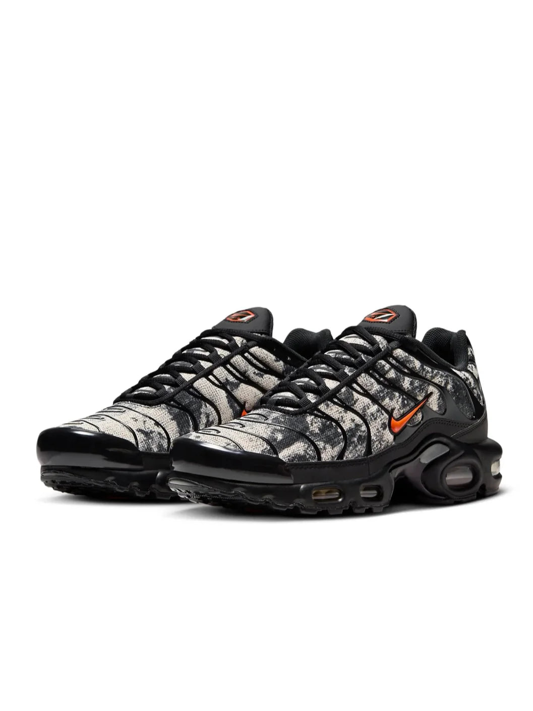 AM Nike Tn Plus Tuned Camouflaged