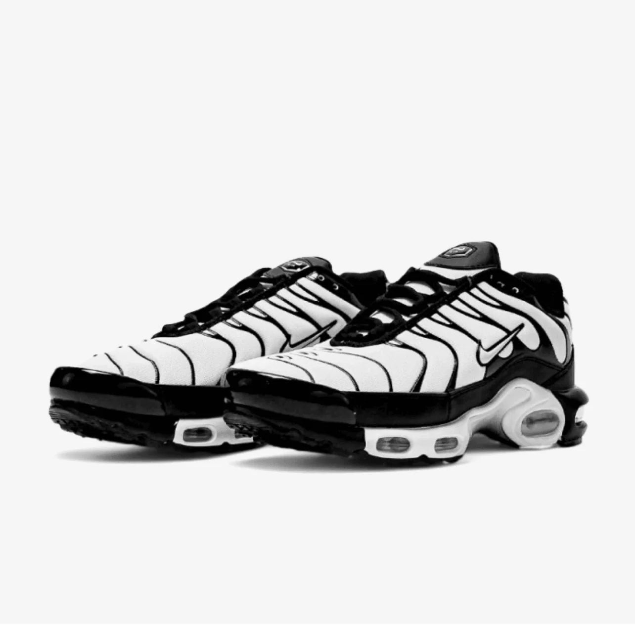 AM Nike Tn Plus Tuned Black/White